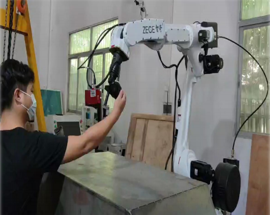 柔性振動盤廠家,焊接機器人廠家,柔性振動盤,焊接機器人,工業(yè)機器人,智哥機器人,視覺上料,機器人系統(tǒng)開發(fā),機器人控制器,伺服驅動器,機器人本體研發(fā),機器人本體,伺服電機,機器人系統(tǒng)集成,工業(yè)自動化成套設備,伺服電缸,伺服電動缸,伺服電動缸廠家,國產(chǎn)伺服電動缸 圖片